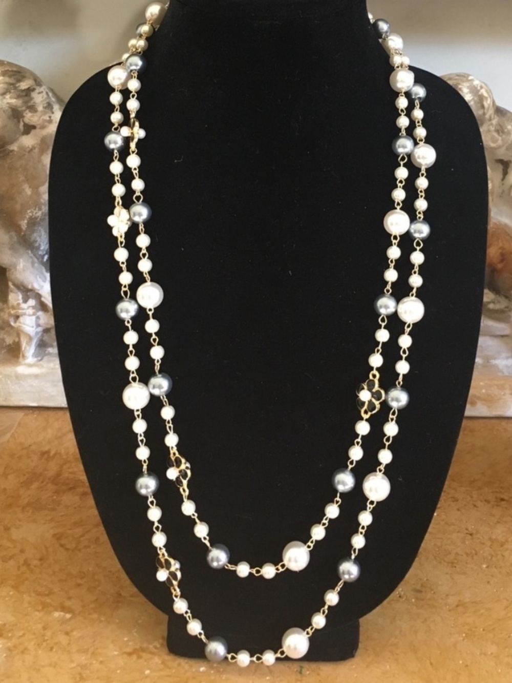 Magnolia Floral & Pearl Beaded Necklace - Picture 6 of 14